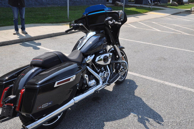 Street Glide®