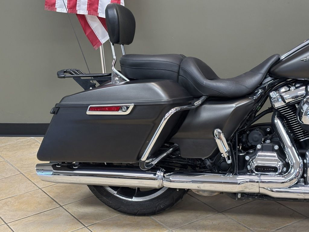 Road Glide®