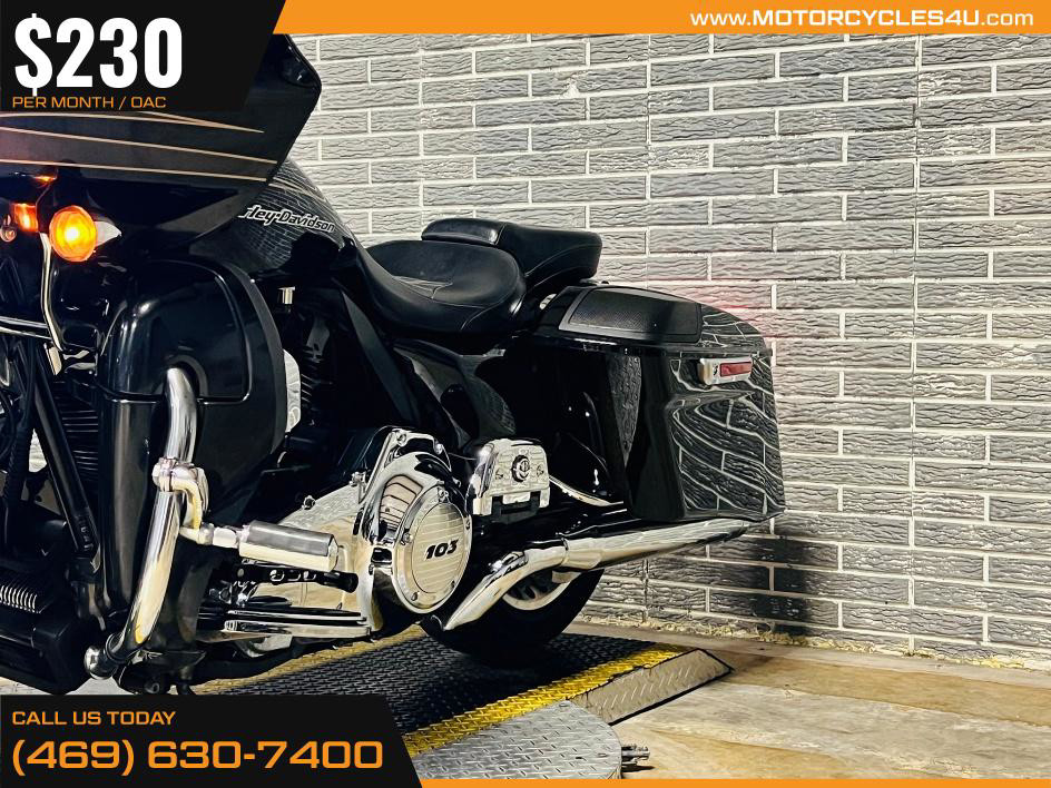 Road Glide® Ultra