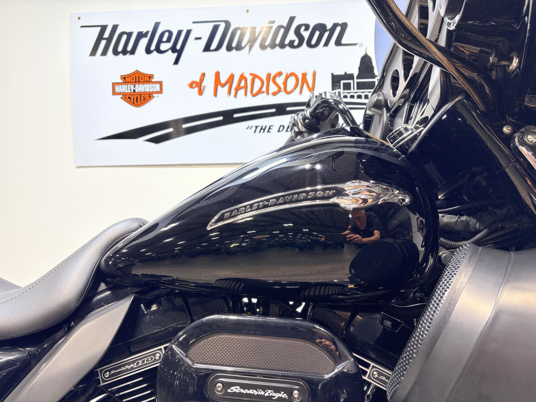 CVO® Street Glide®