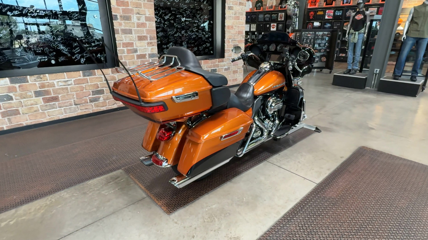 Electra Glide® Ultra Limited® Low