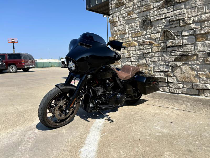 Street Glide® ST