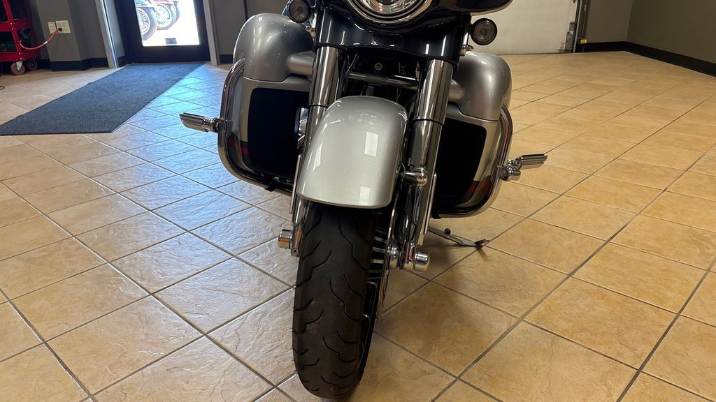 CVO® Street Glide®