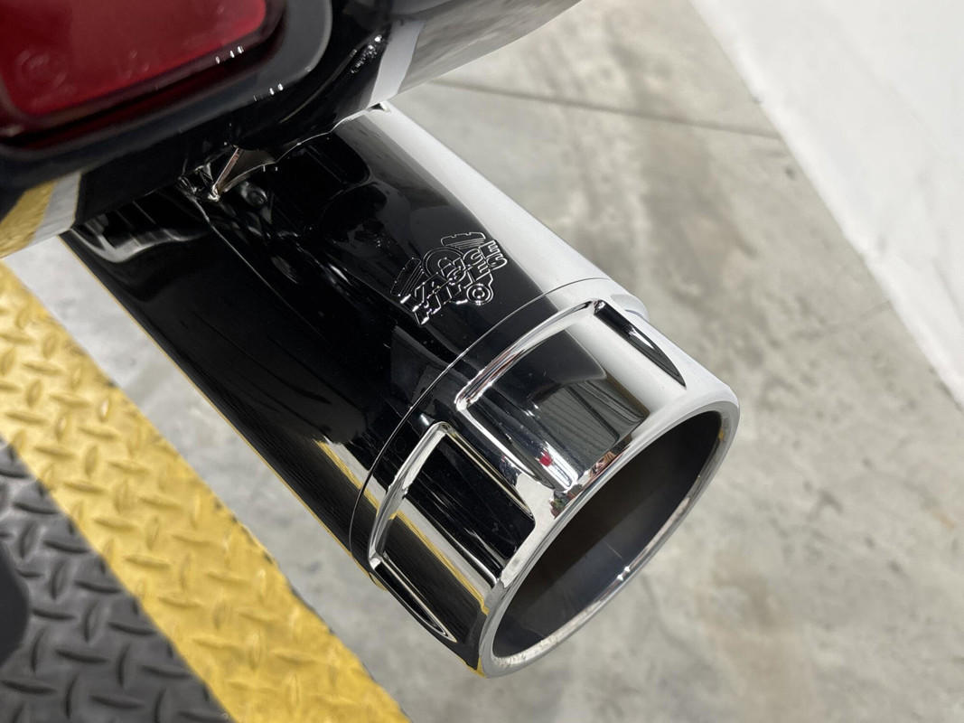Street Glide®