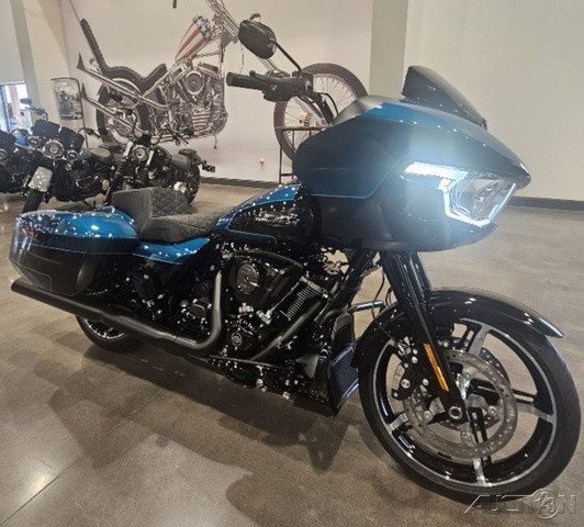 Road Glide®