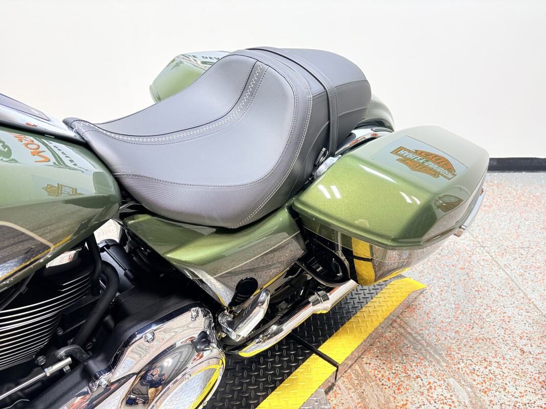 Street Glide®