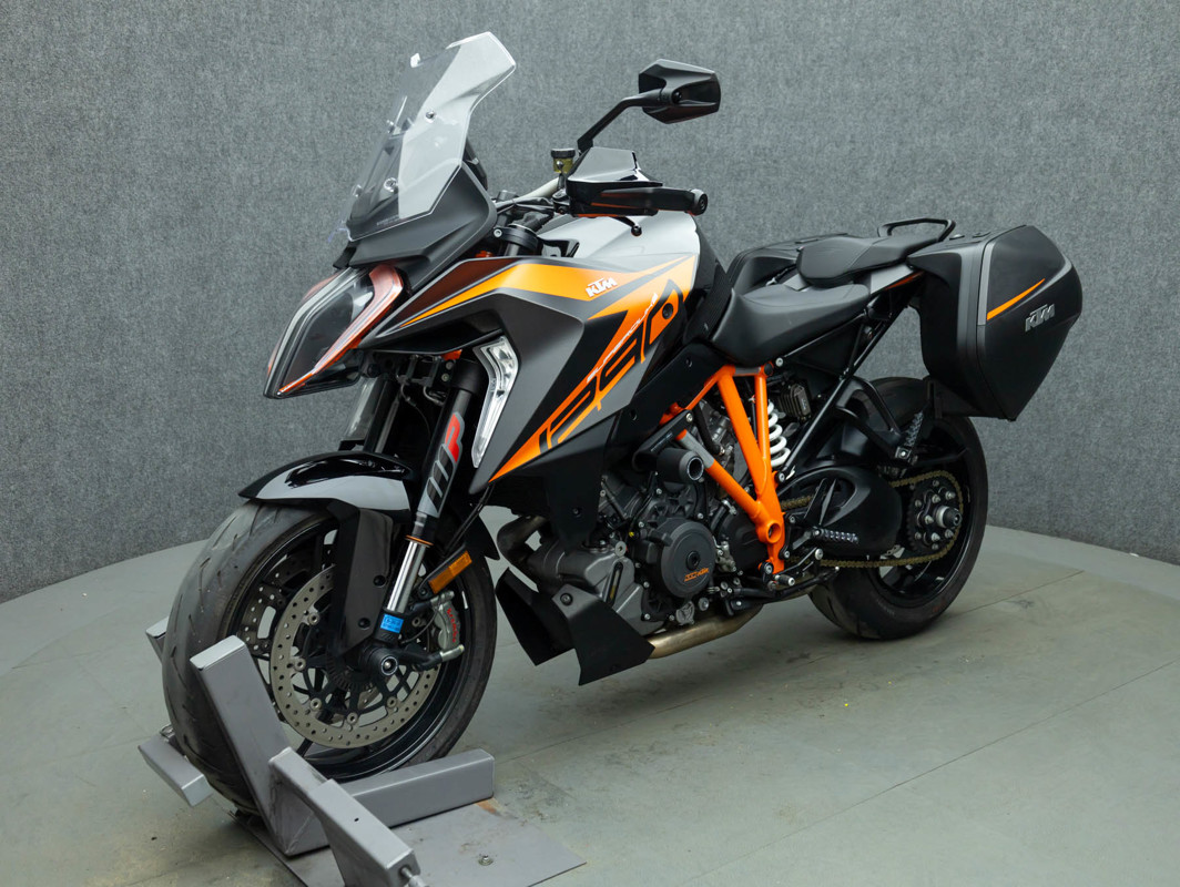 1290 Super Duke GT