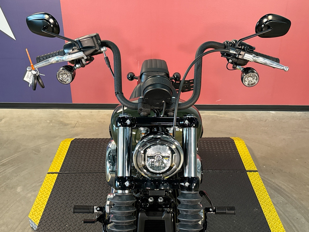 Street Bob®