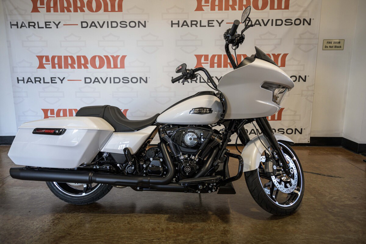 Road Glide®