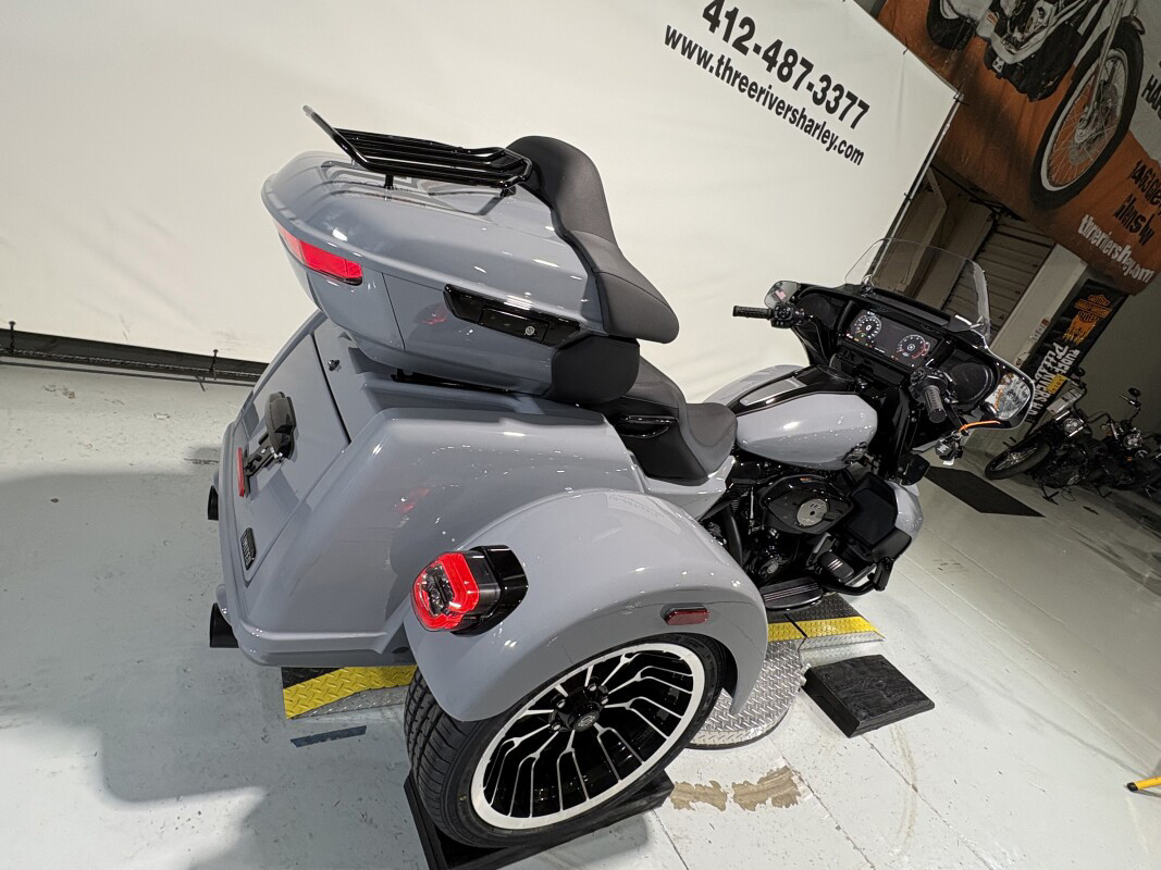 Street Glide® 3 Limited