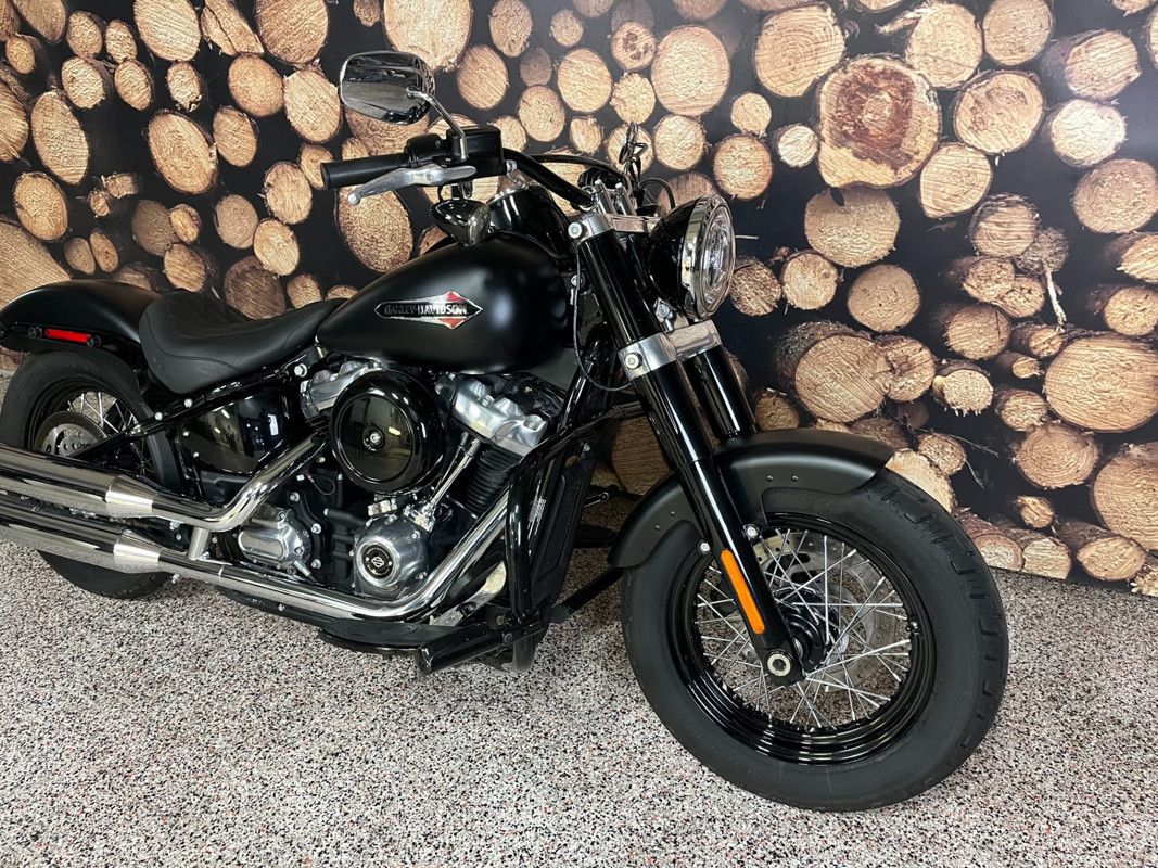 Softail® Slim®