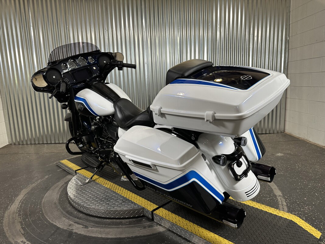 Street Glide® Special