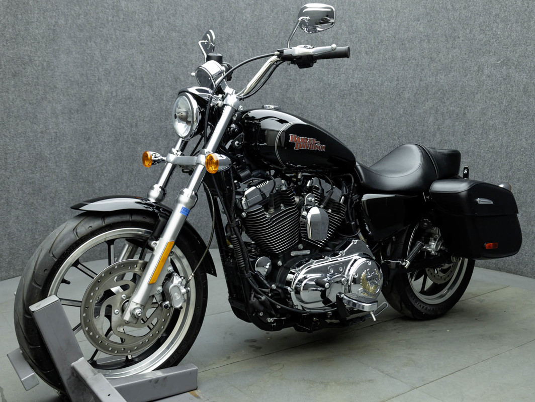 Sportster® SuperLow® 1200T