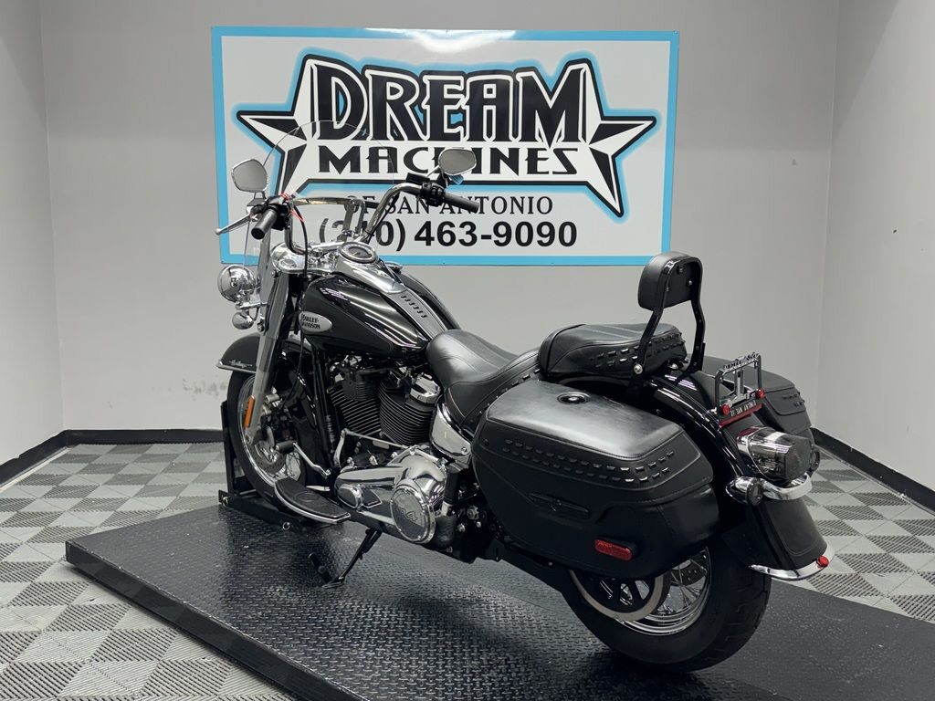 Heritage Classic 114