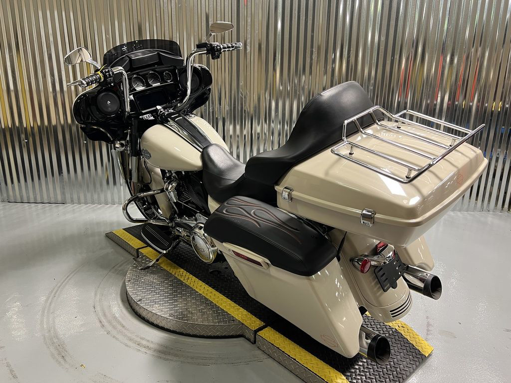 Street Glide® Special