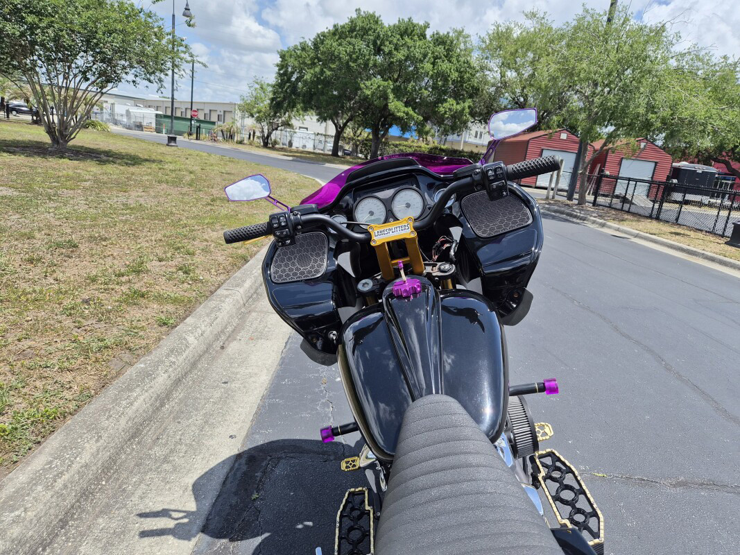 Road Glide®