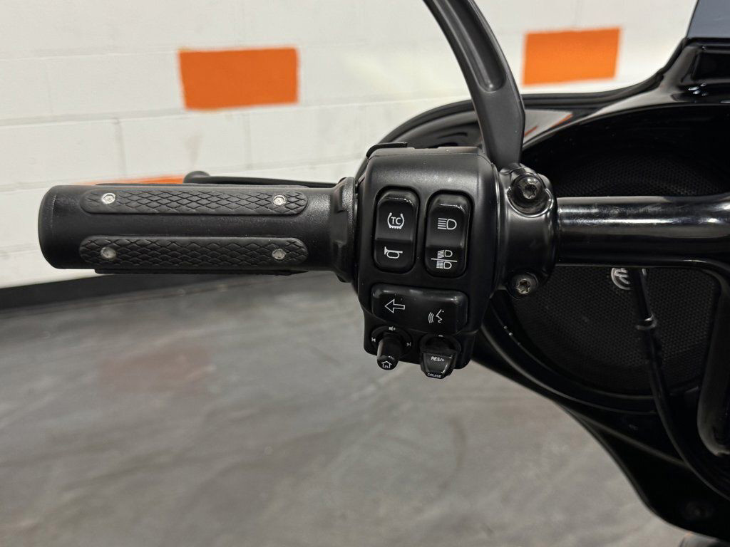 Street Glide® Special