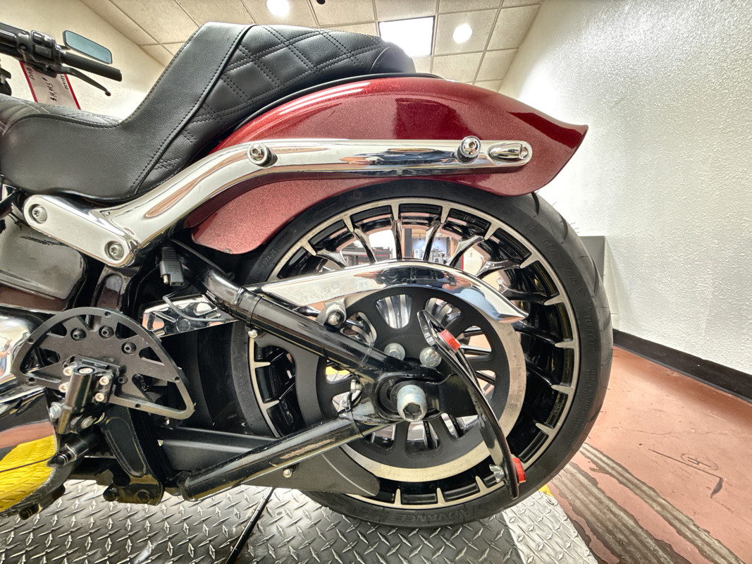 Softail® Breakout®