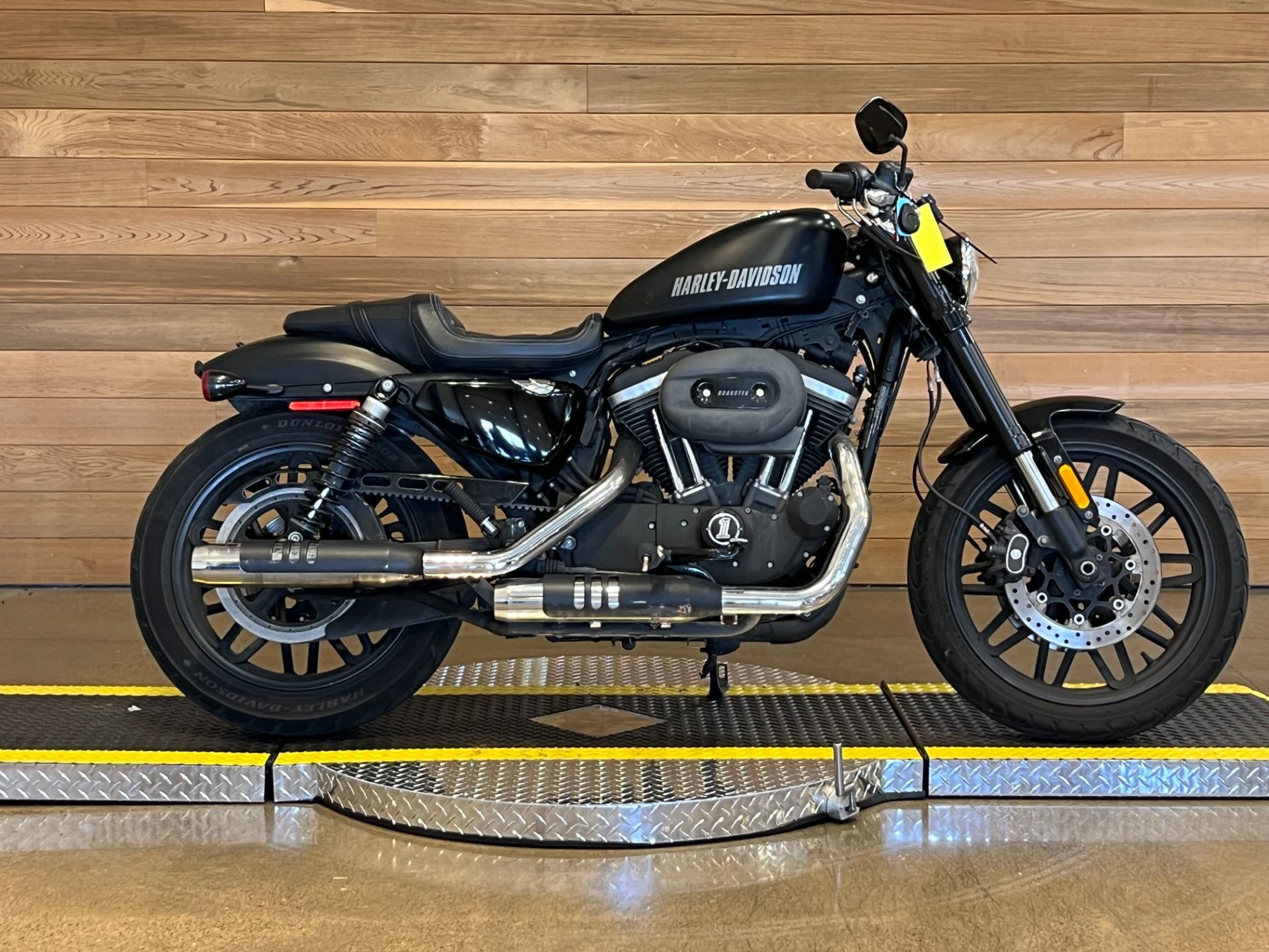 2017 HarleyDavidson® XL1200CX Sportster® Roadster® for Sale in Salem
