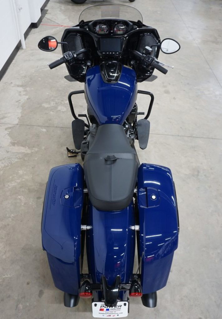 Challenger Dark Horse