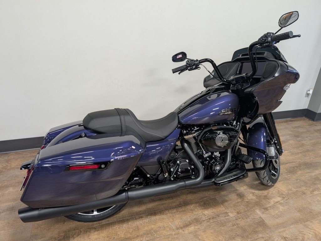 Road Glide®