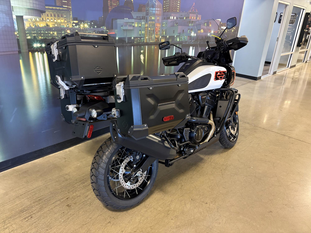Pan America® 1250 Limited