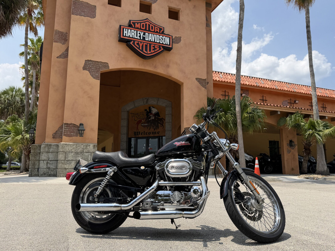 Sportster® 1200 Custom