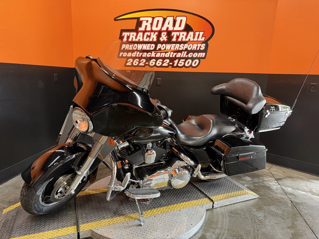 Street Glide®