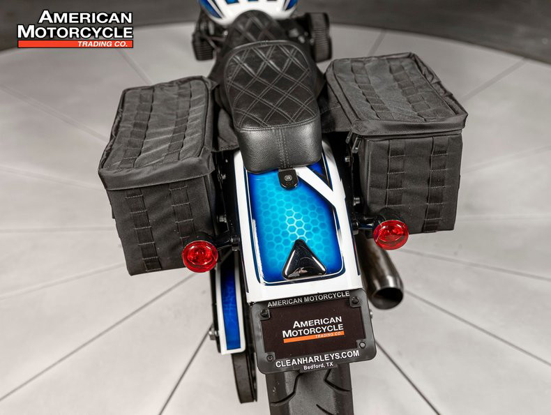 Softail® Street Bob®