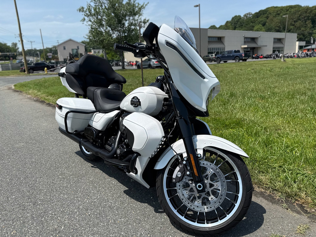 Street Glide® Limited