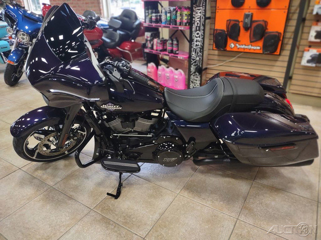 Street Glide®
