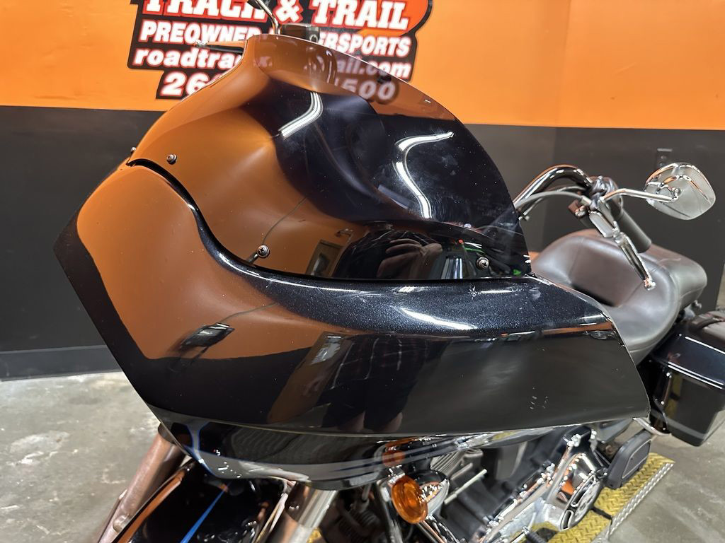 Road Glide® Custom