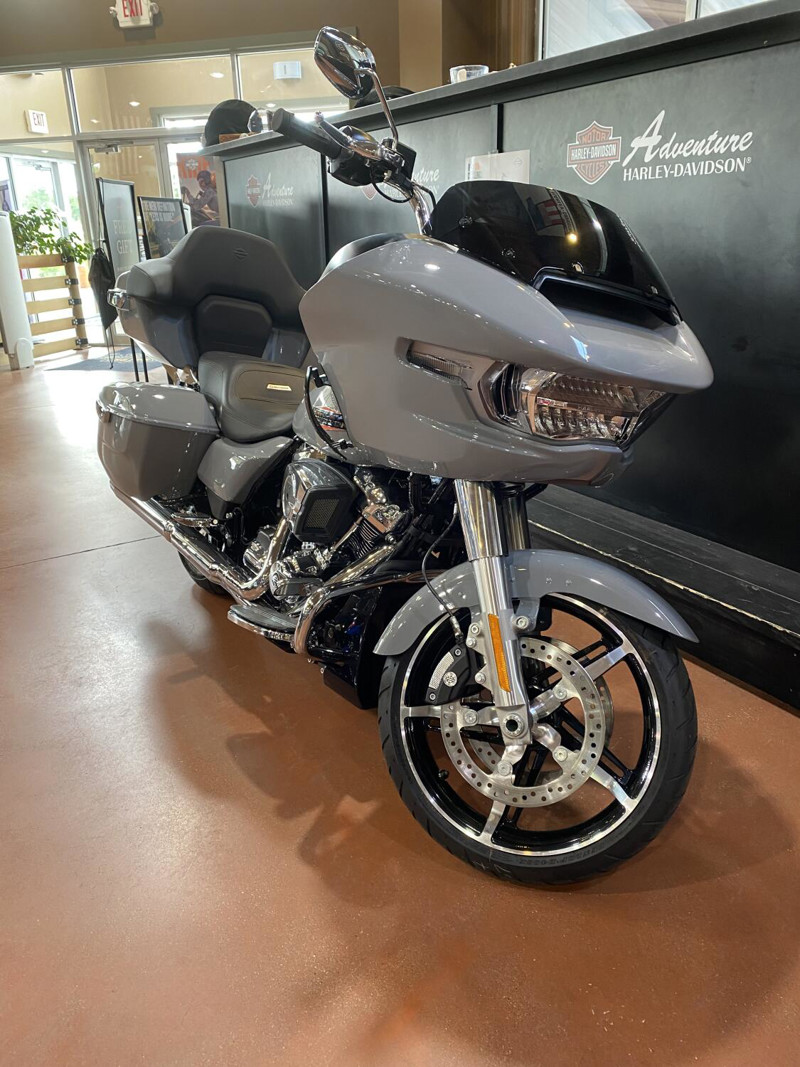 Road Glide®