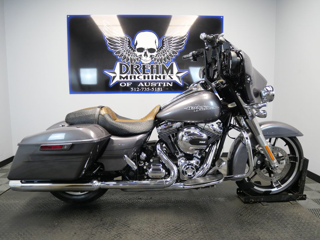 Street Glide® Special