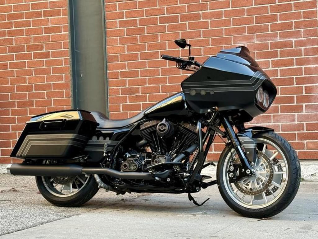 Road Glide®