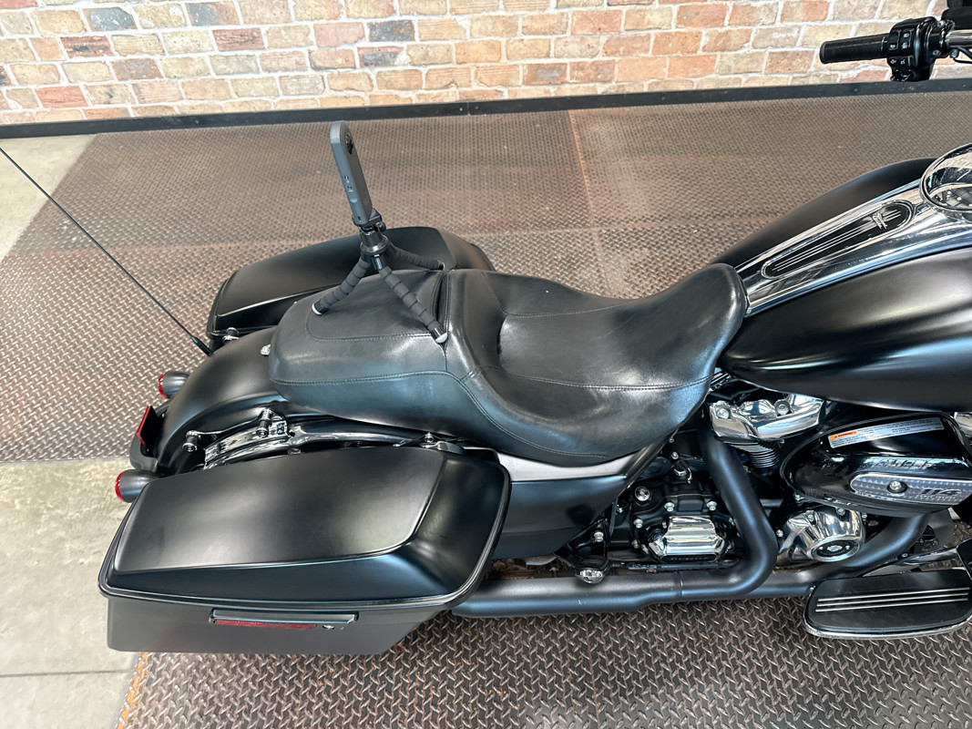 Street Glide® Special