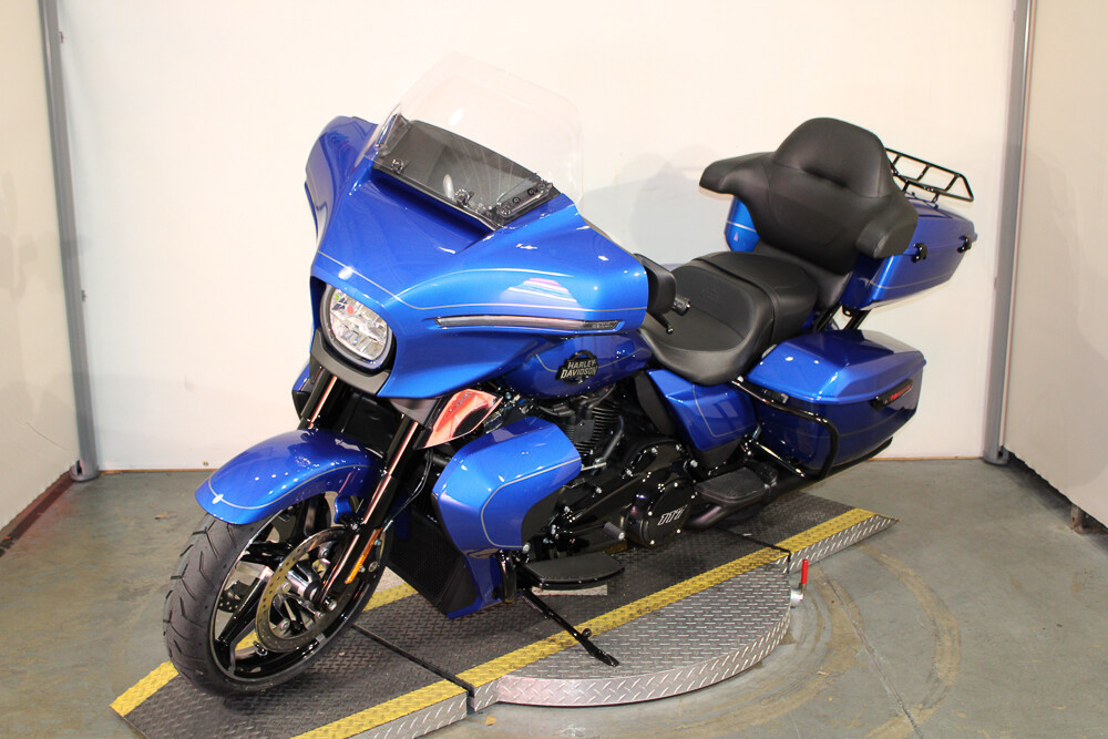 Street Glide® Ultra