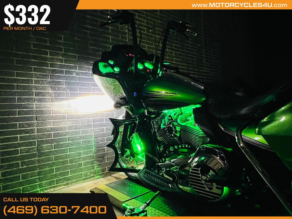 Road Glide®