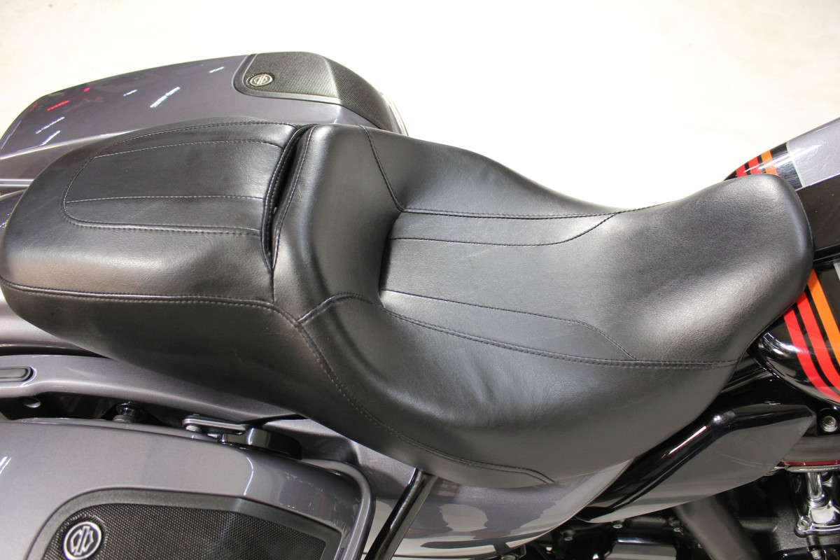 CVO® Street Glide®