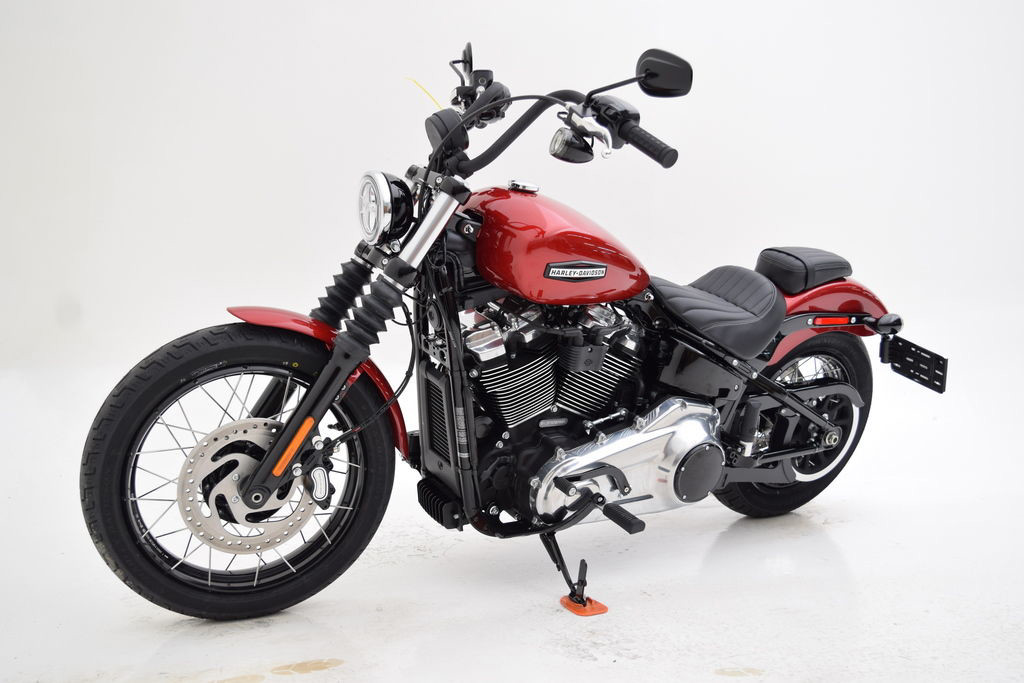 Street Bob®