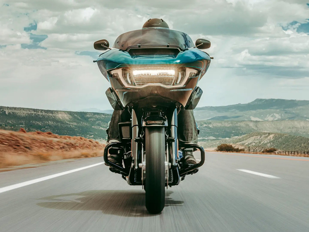 Road Glide®
