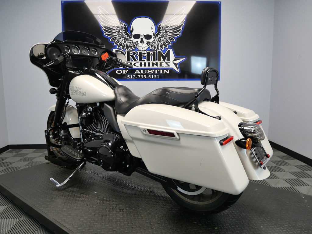 Street Glide® ST