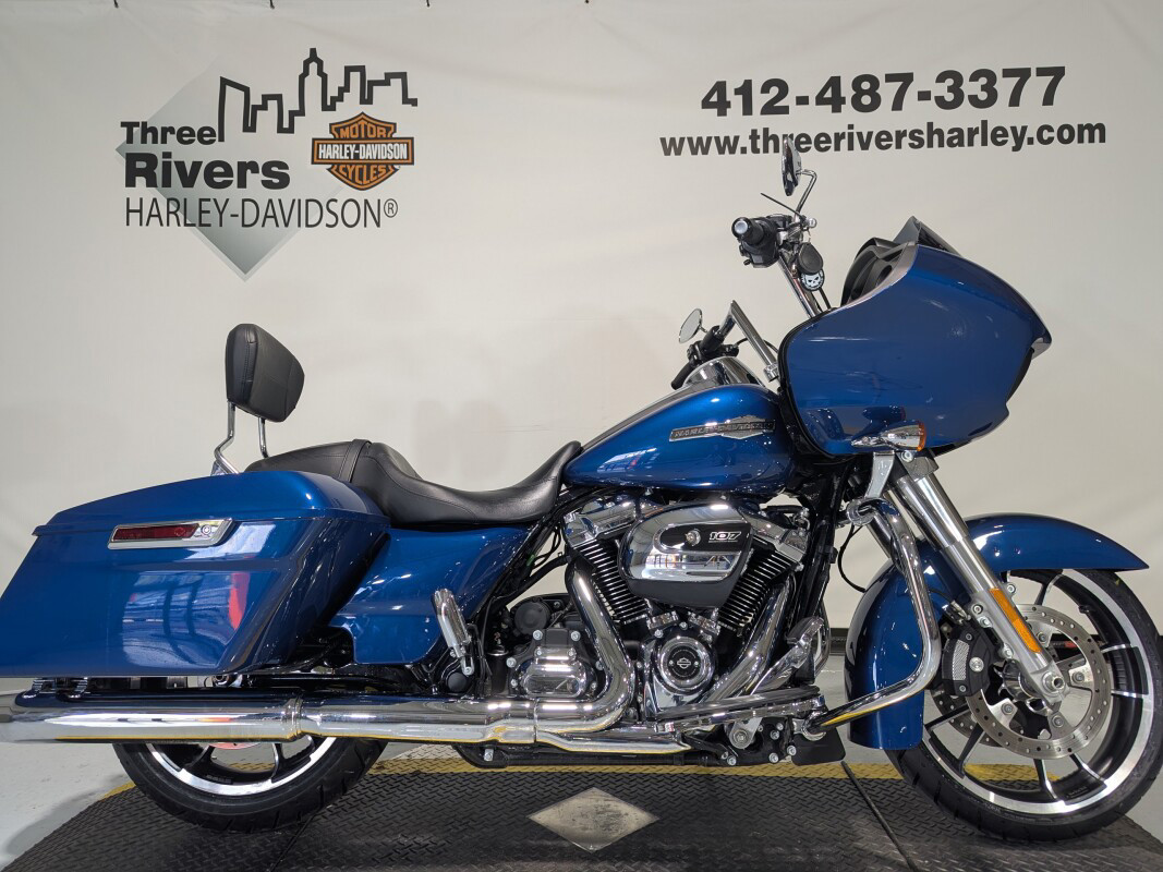 Road Glide®