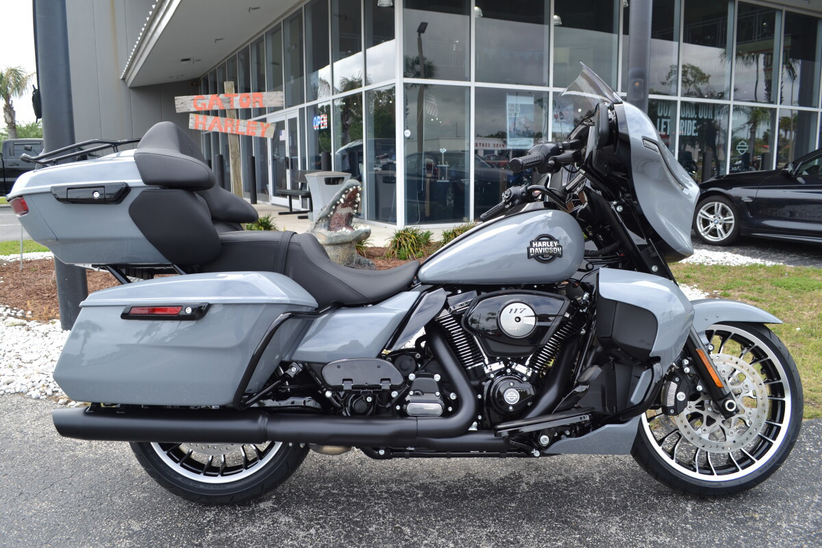 Street Glide® Limited