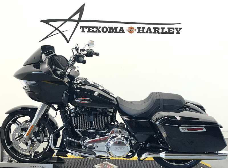 Road Glide®
