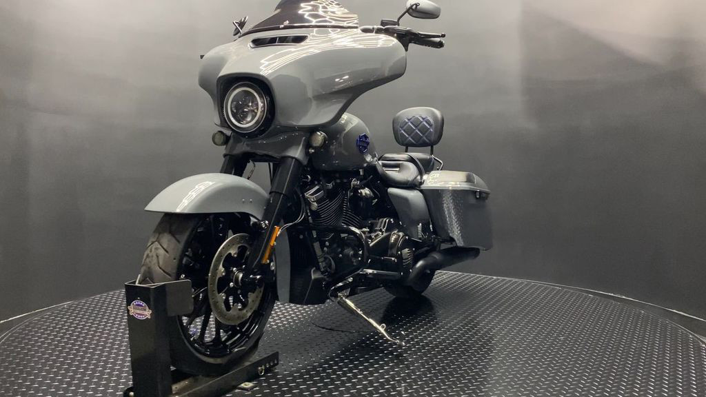 Street Glide® Special