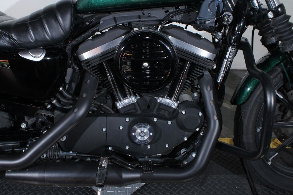 Iron 883®