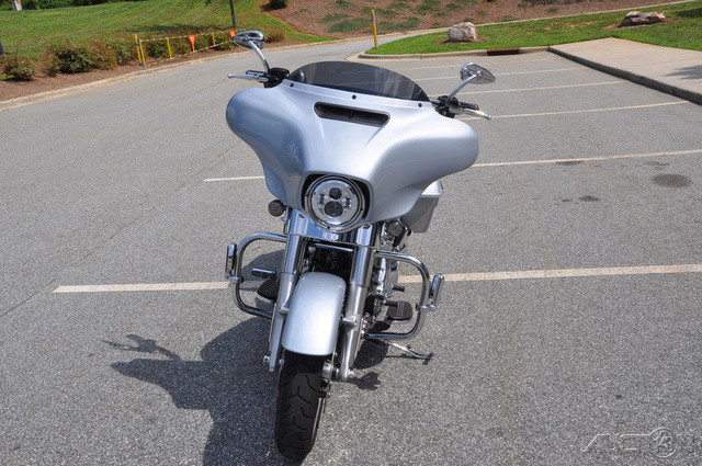 Street Glide®