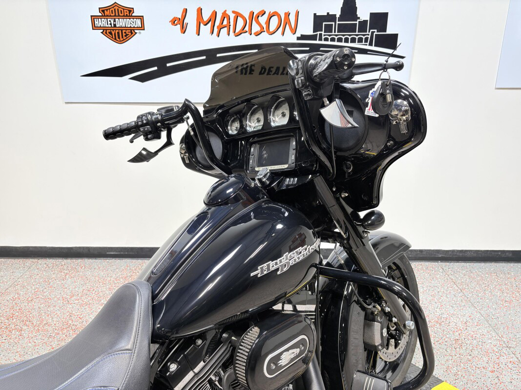 Street Glide® Special