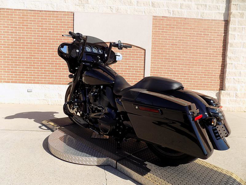 Street Glide® ST